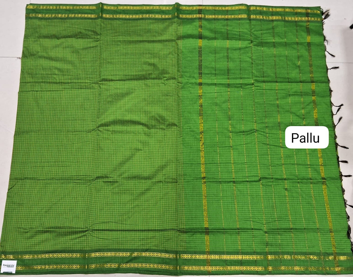Bright Green Arani Cotton Saree pallu