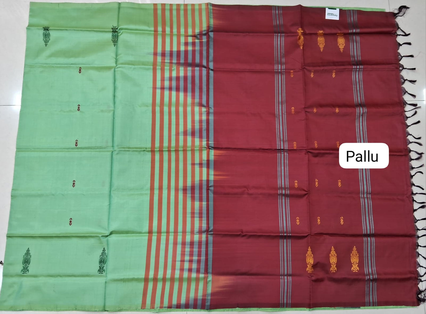 Pista Green Hand Woven Banana Silk Saree pallu