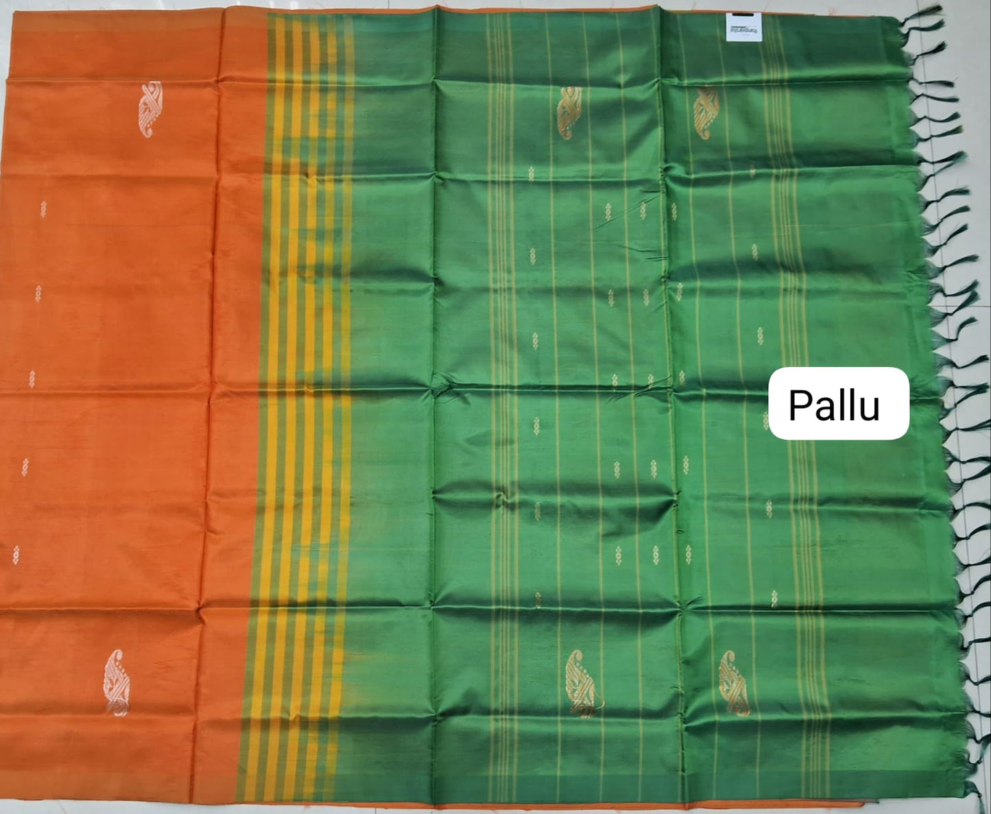 Dark Orange Hand Woven Banana Silk Saree pallu