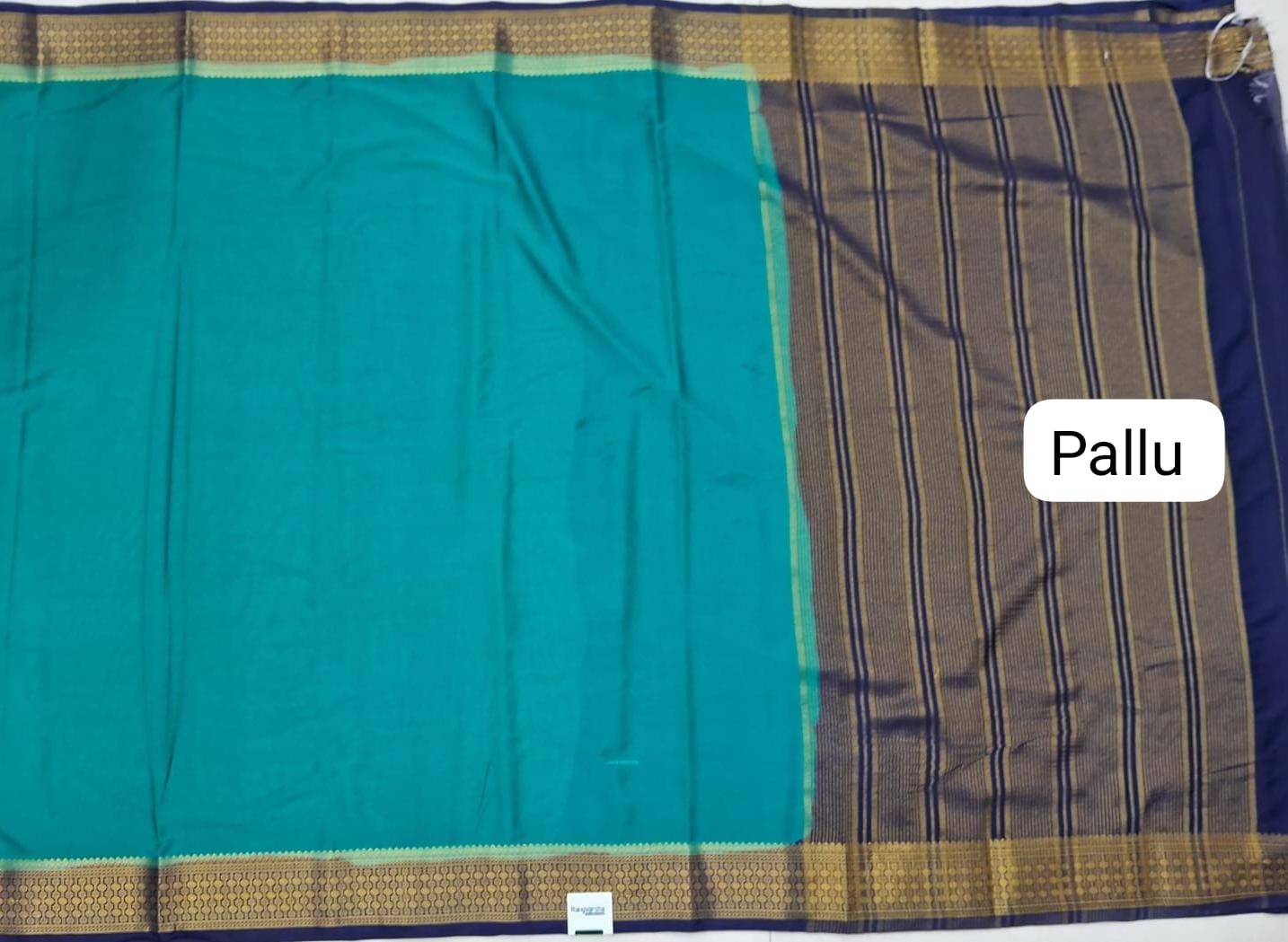 Rama Green Plain Crepe Silk Saree pallu
