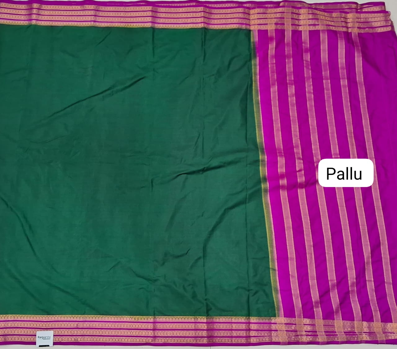 Green Plain Crepe Silk Saree pallu