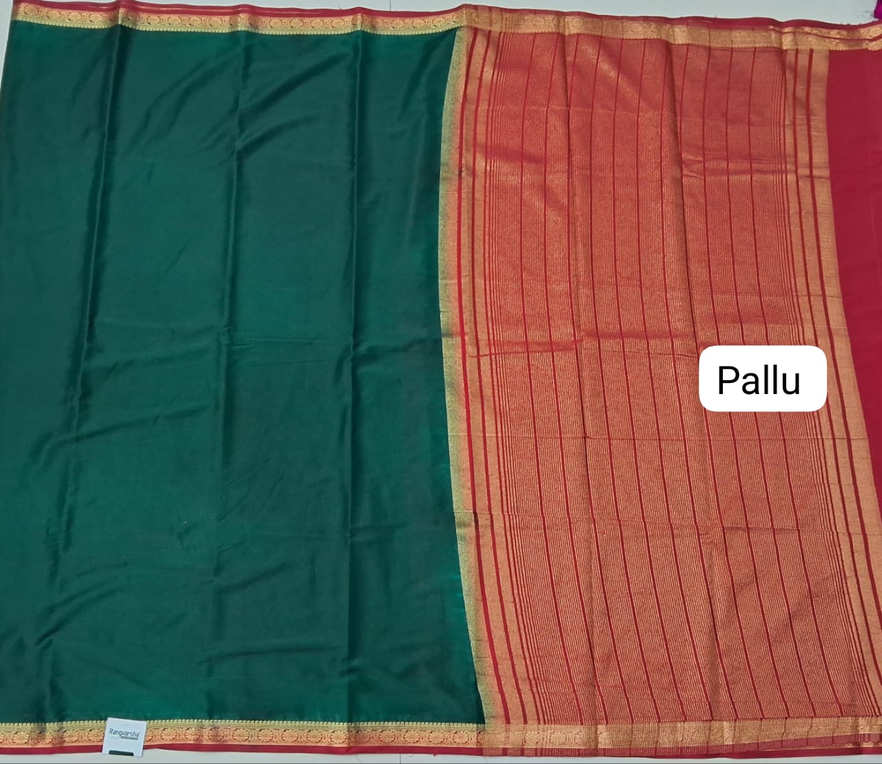 Bottle Green Plain Crepe Silk Saree pallu