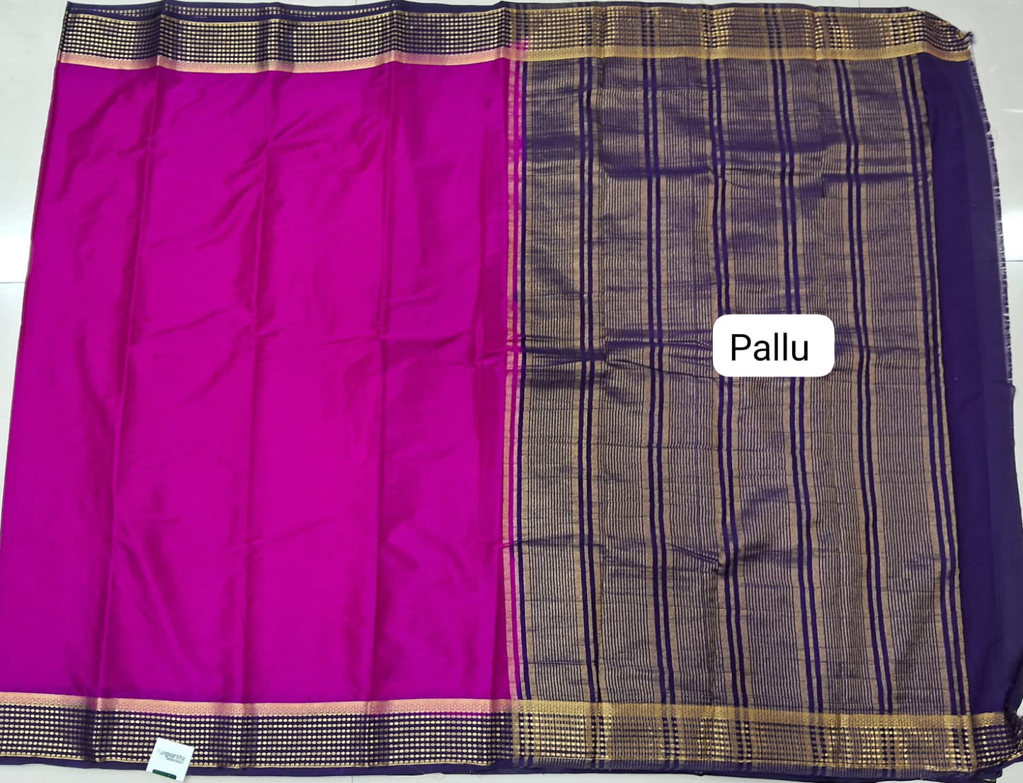 Rani Pink plain Crepe Silk Saree pallu