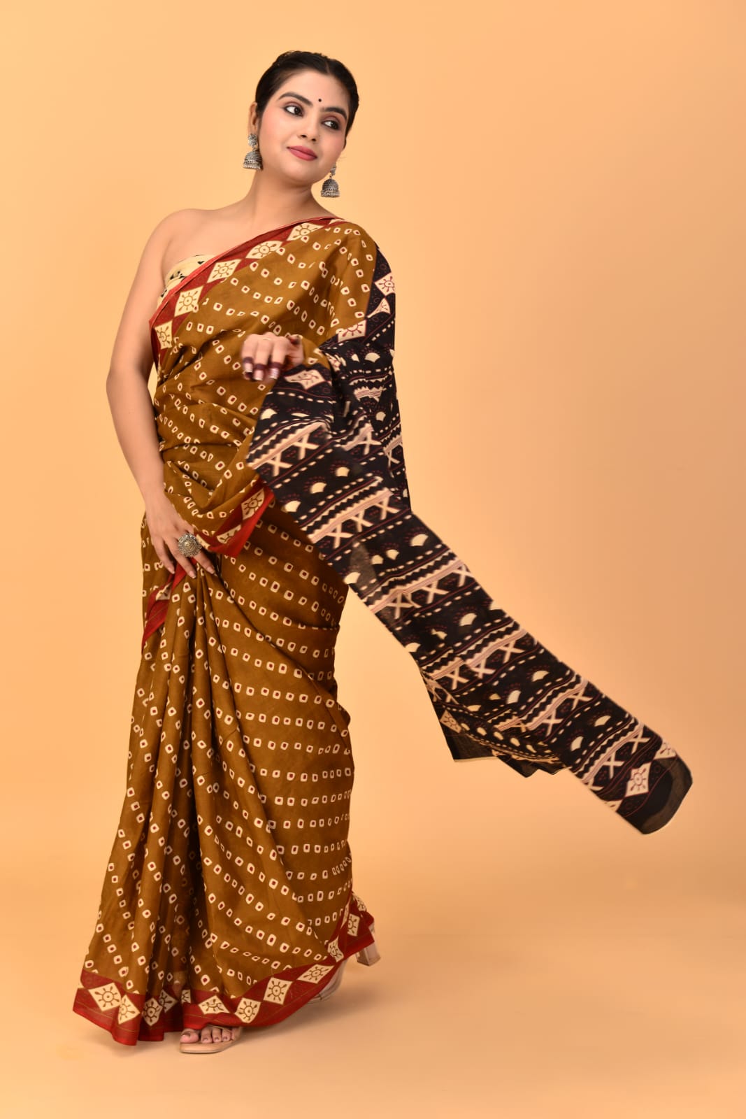 Brown Mulmul Cotton Saree