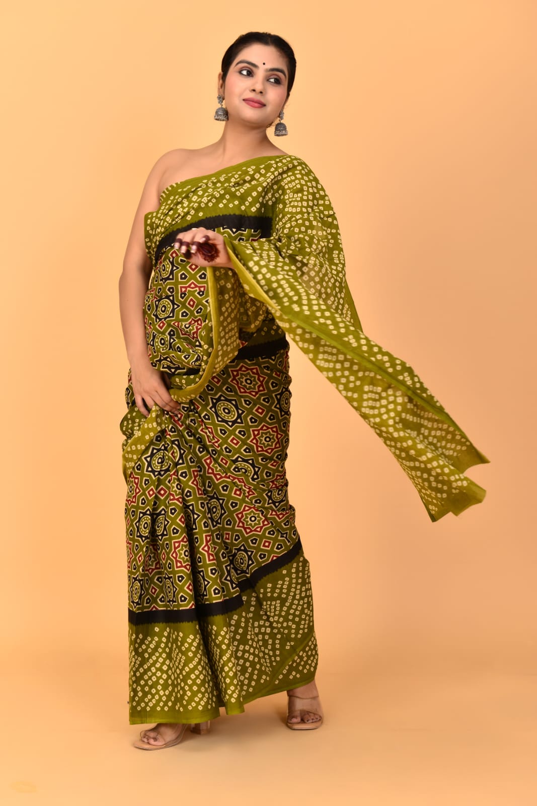 Army Green Mulmul Cotton Saree