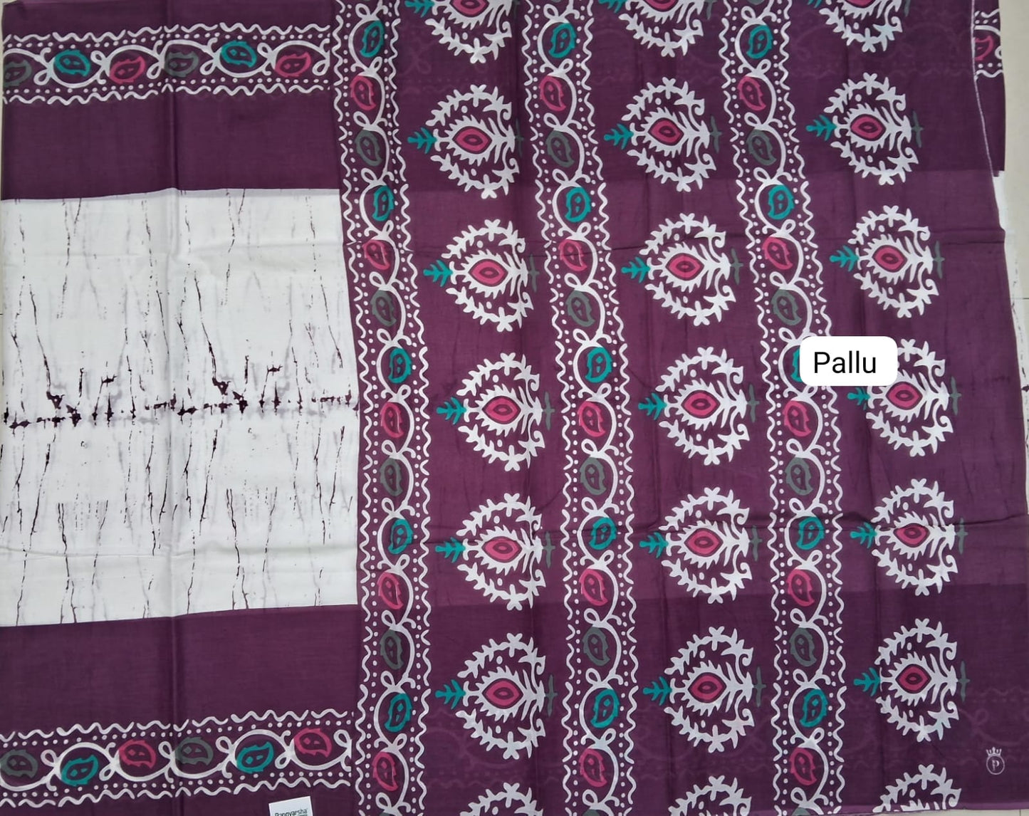 White Mulmul cotton Saree pallu
