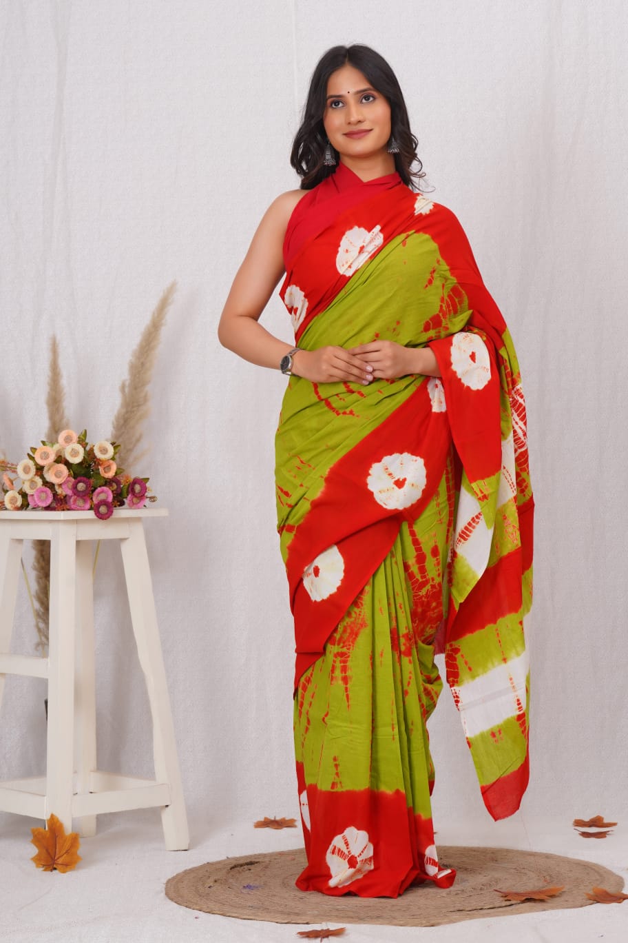 Parrot Green Mulmul Cotton Saree