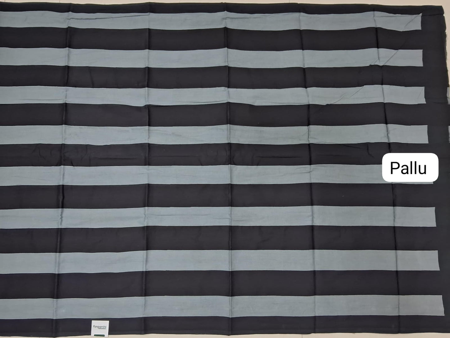 Metal Grey Mulmul Cotton Saree pallu