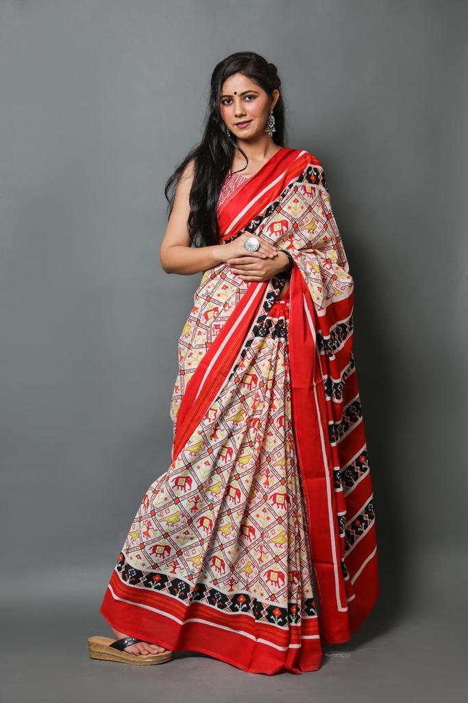 White mulmul cotton saree