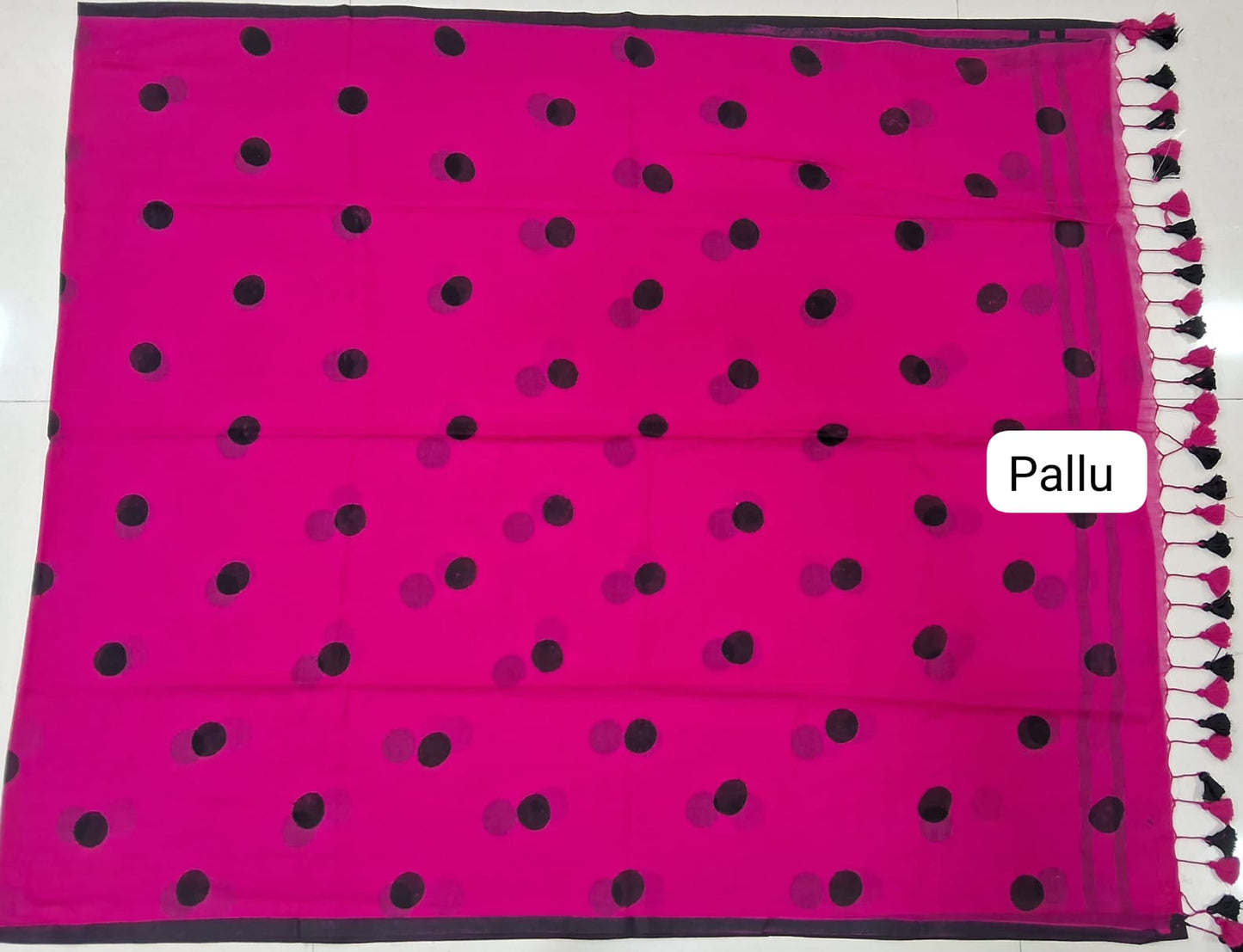 Pink Mulmul Cotton Saree pallu