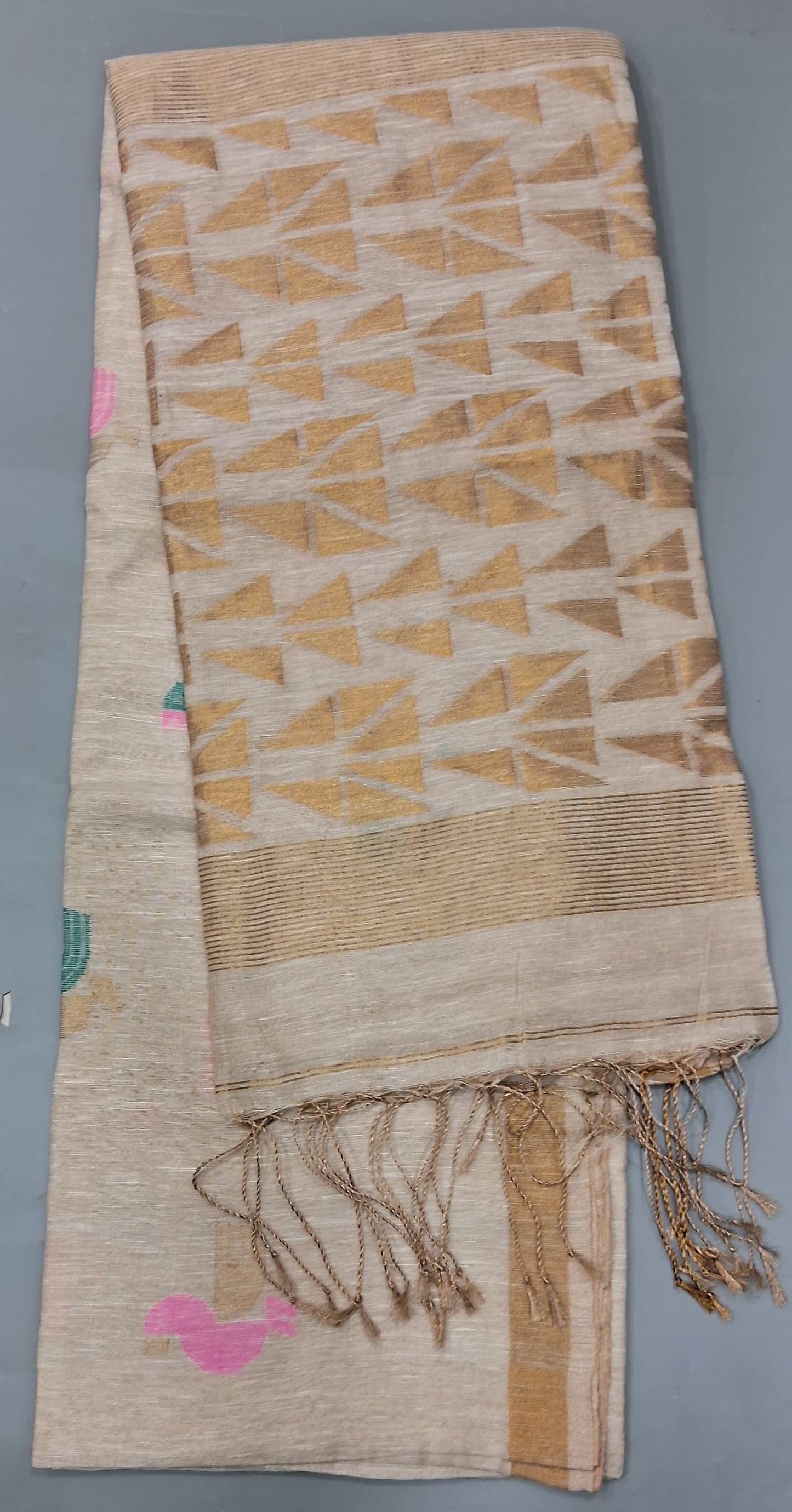 Beige Khadhi Linen Saree