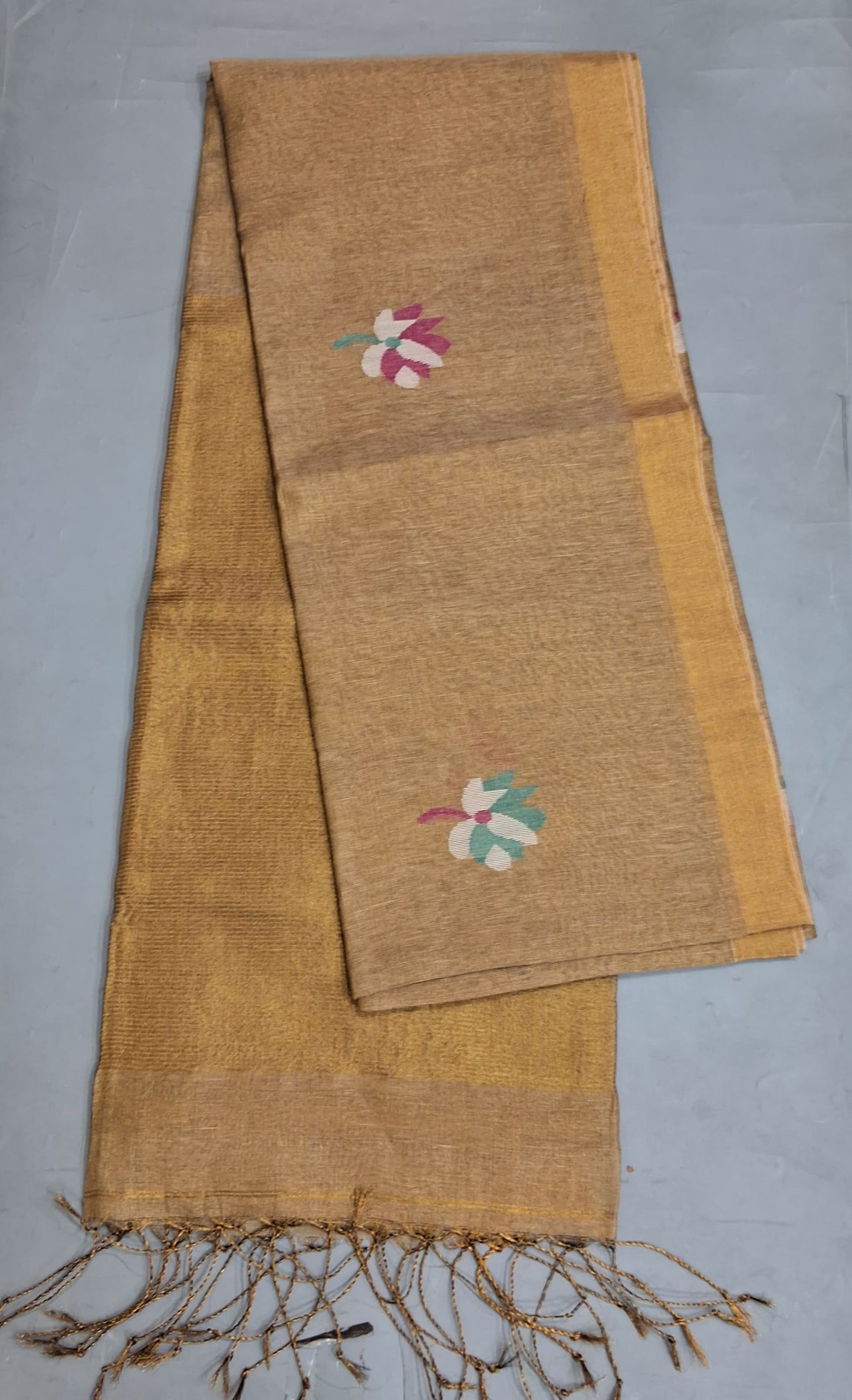 Beige dual shade Tissue Linen Saree