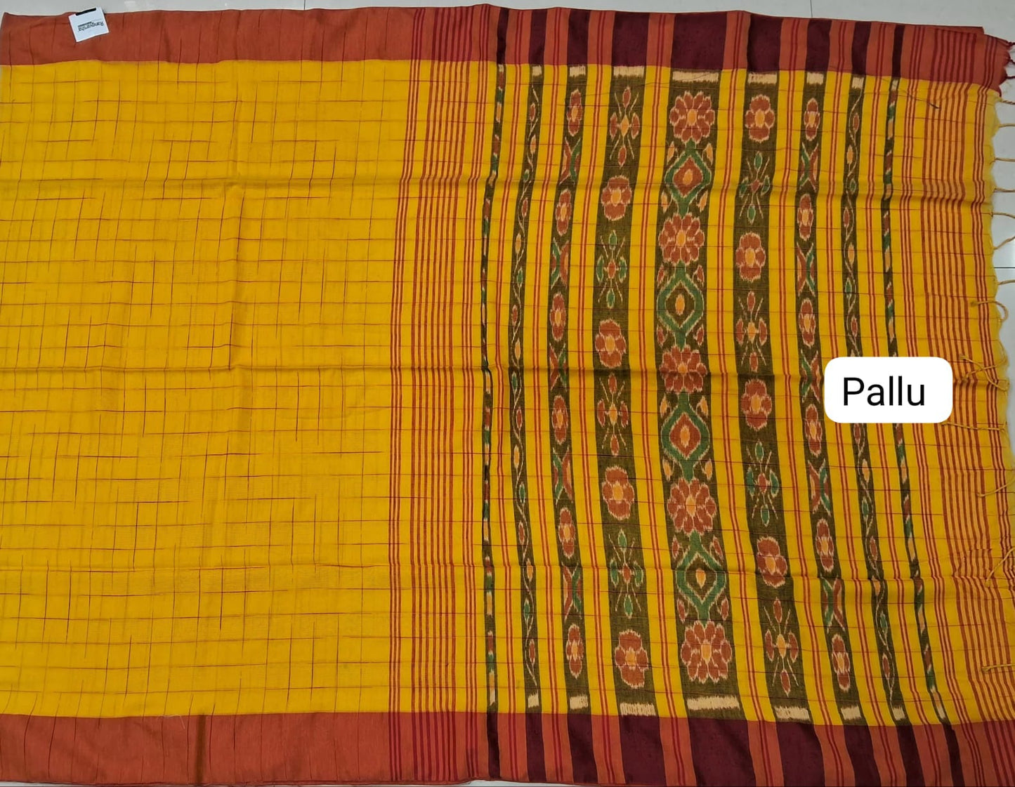 Mango Yellow checked Khadhi Cotton Saree pallu
