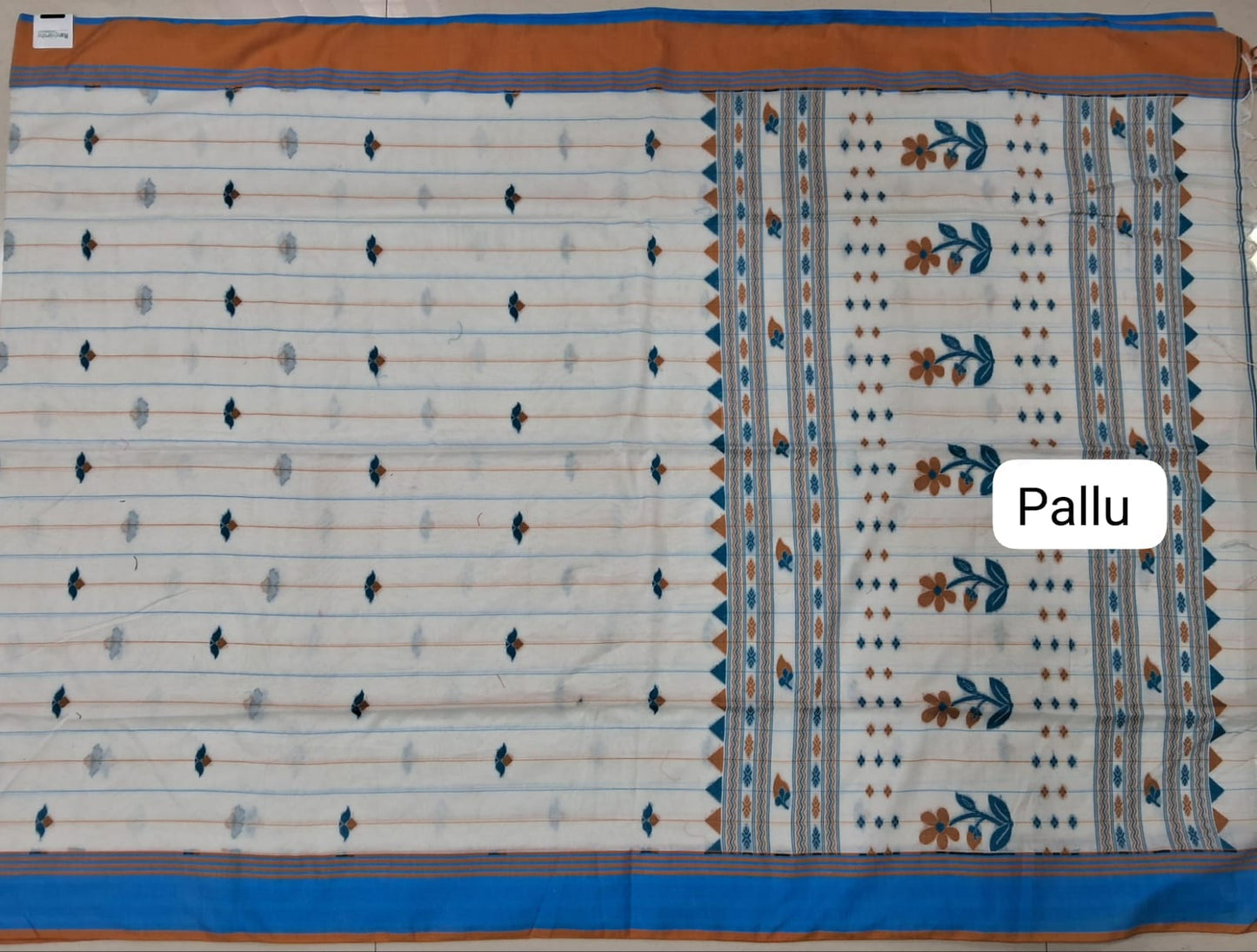 White Khadhi Cotton Saree pallu
