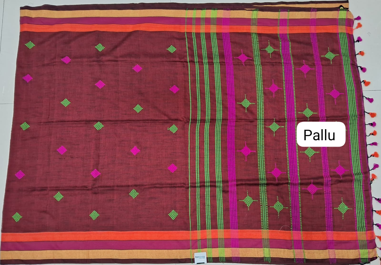 Maroon Khadhi Cotton Saree pallu