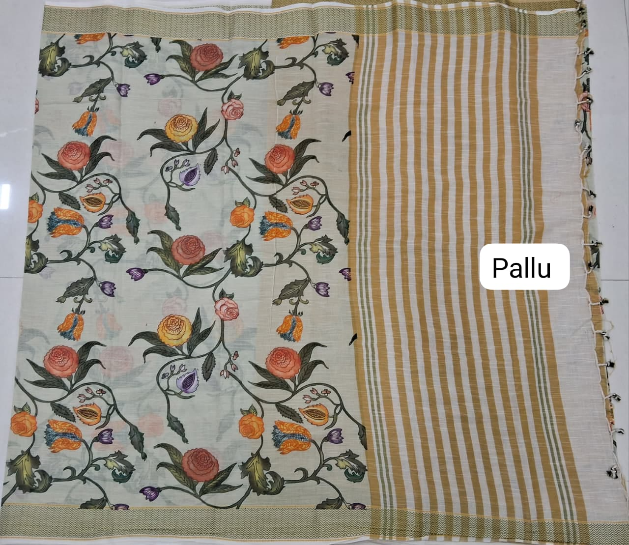 Beige Khadhi Cotton Saree Pallu