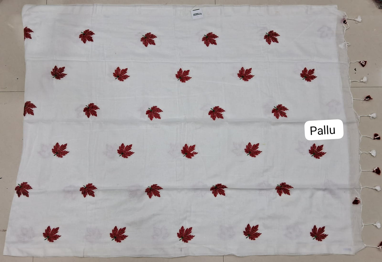 White Khadhi Cotton Saree Pallu