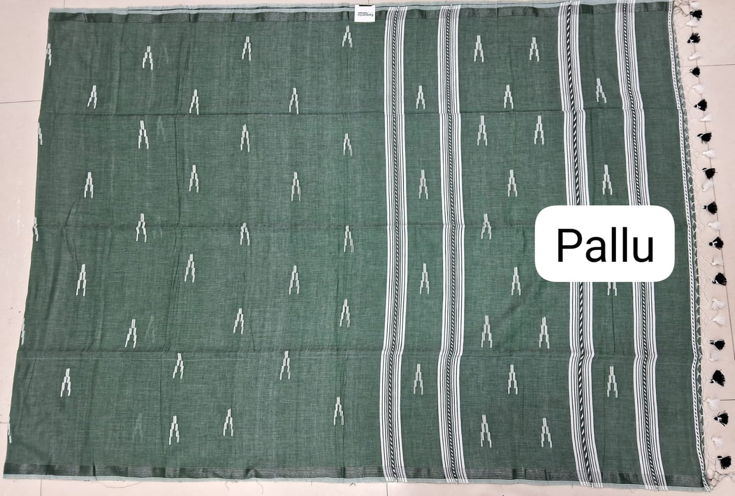 Dark Green Khadhi Cotton Saree pallu
