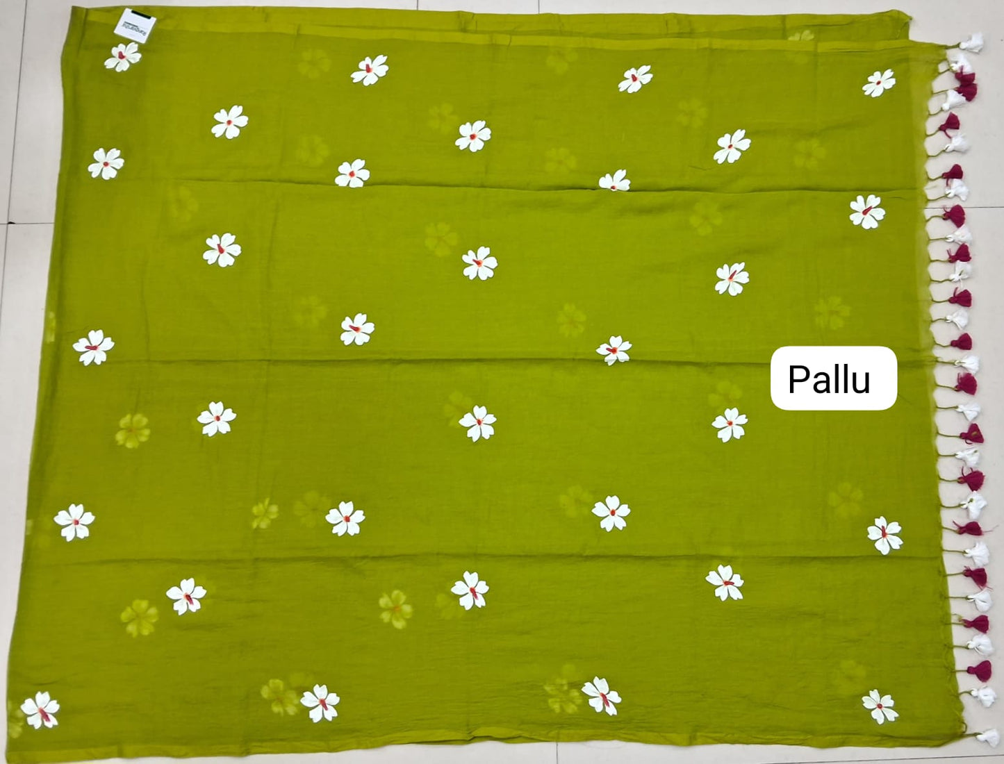 Leaf Green Khadhi Cotton Saree Pallu