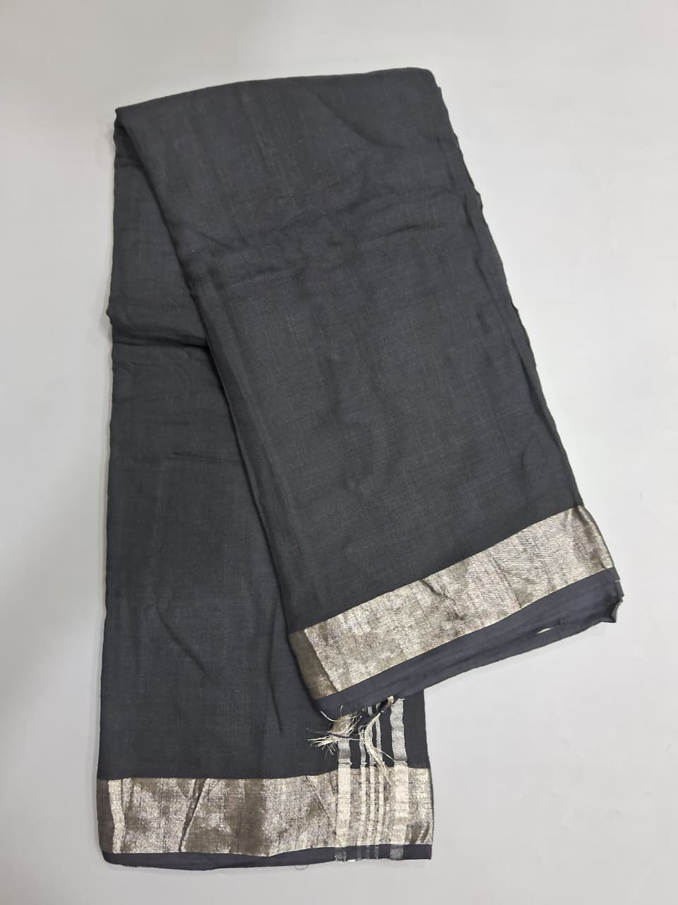 Black Plain Linen Cotton Saree