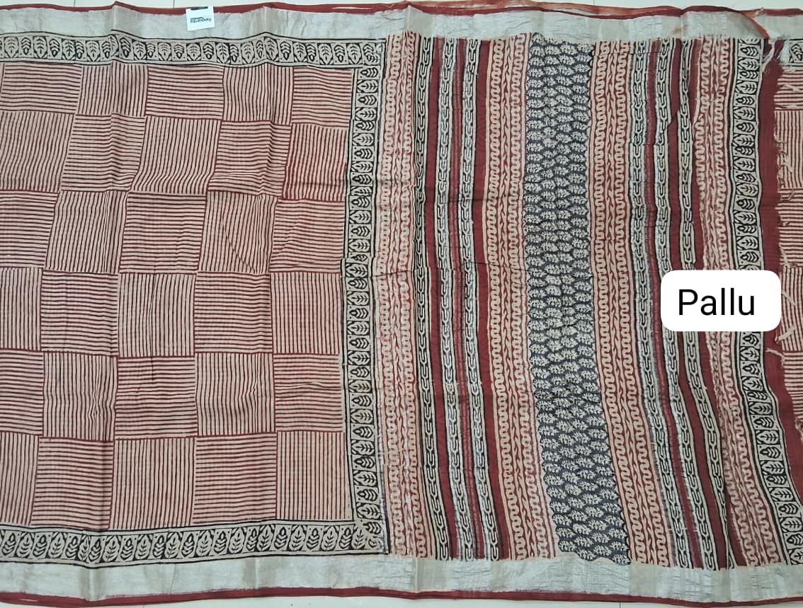 Beige Linen Cotton Saree pallu