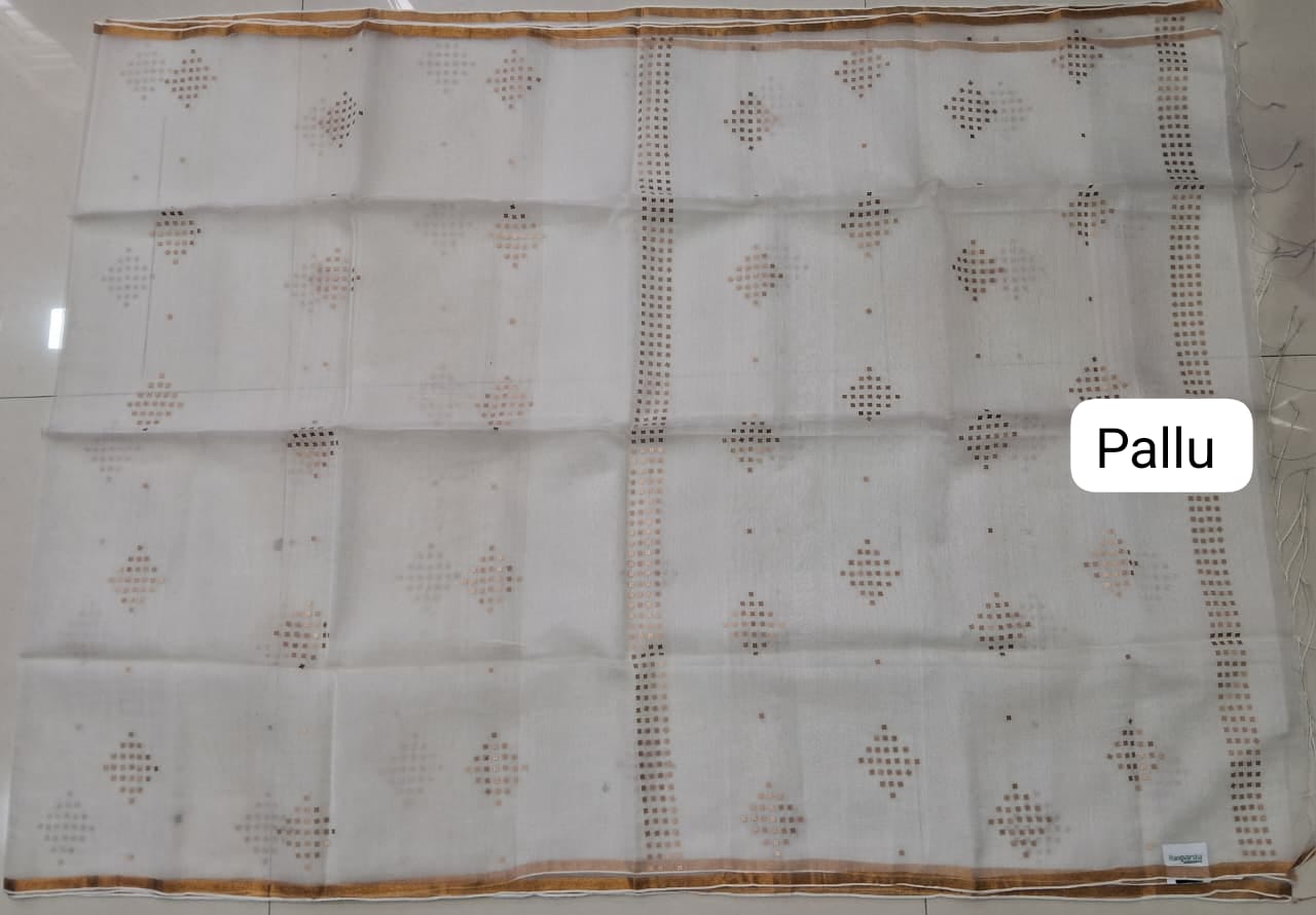 White Muslin Saree Pallu