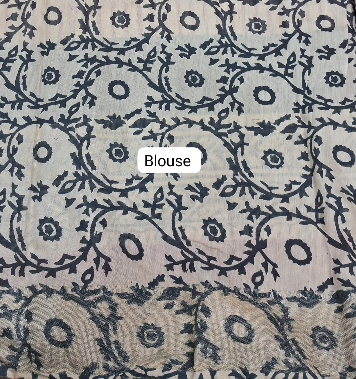 Cream Maheshwari Cotton Saree Blouse