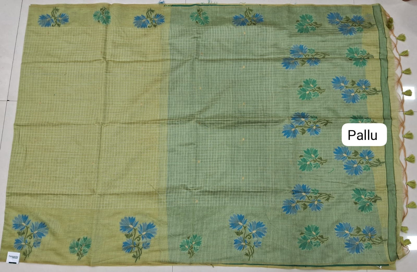 Apple Green Munga cotton Saree pallu
