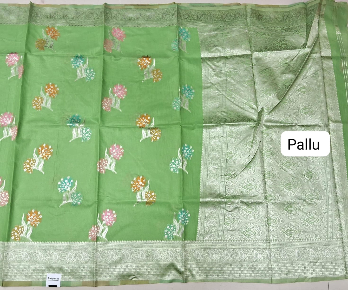 Bright Green Munga Cotton Saree Pallu