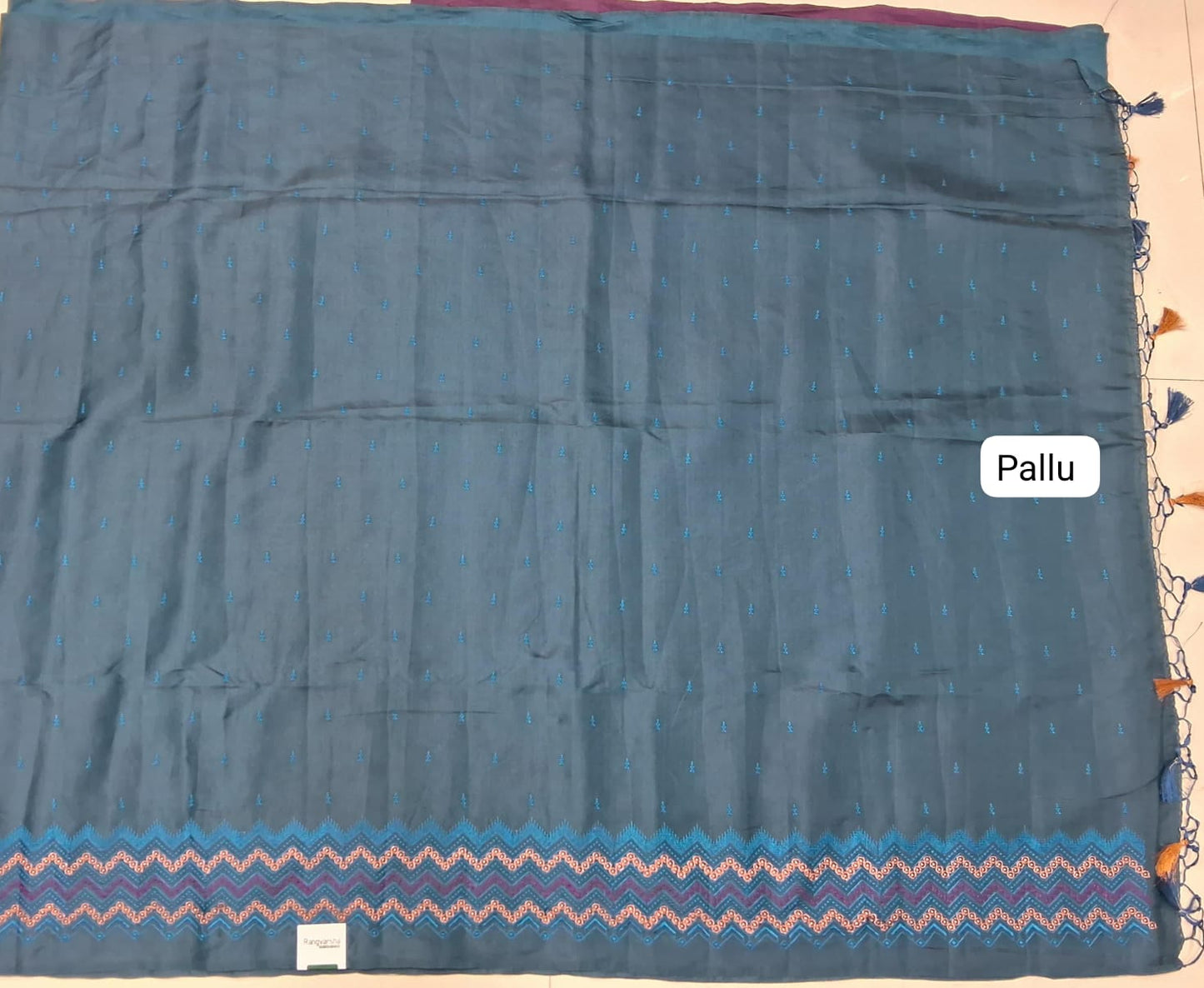 Dark Teal Blue Matka Silk Saree pallu