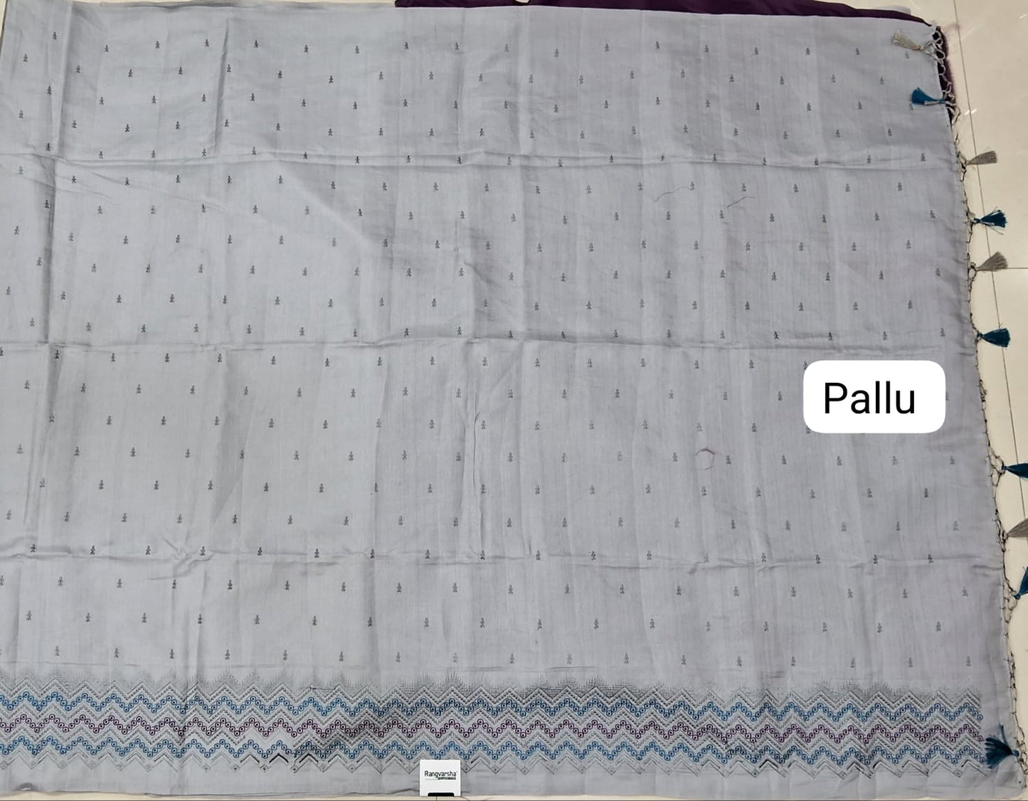 Grey Matka Silk Saree pallu