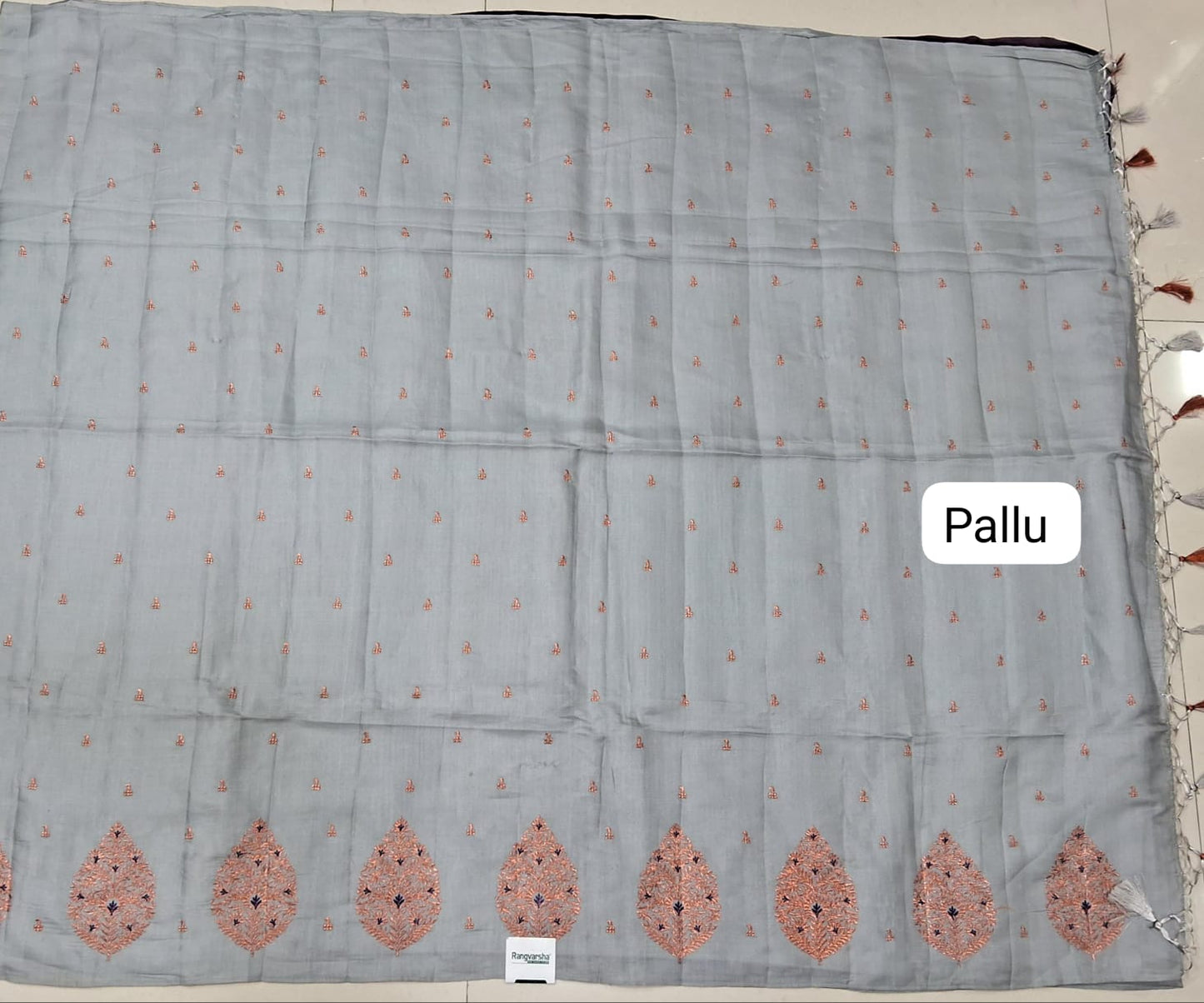 Grey Matka Silk Saree pallu