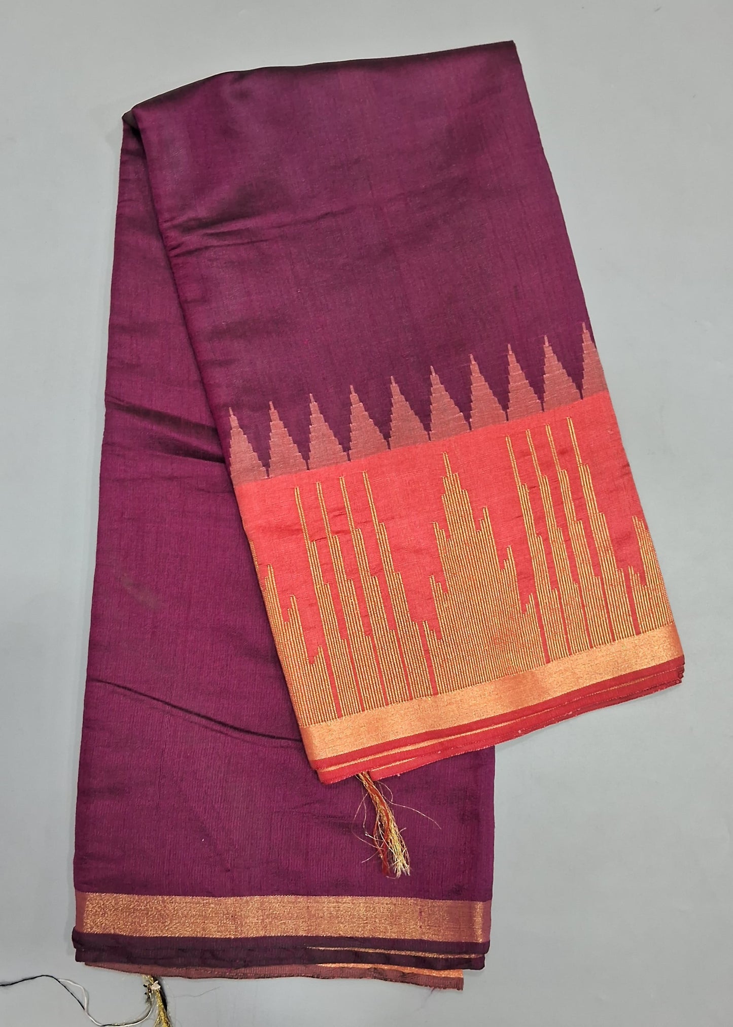 Maroon Plain Khadhi Pure Pattu Saree