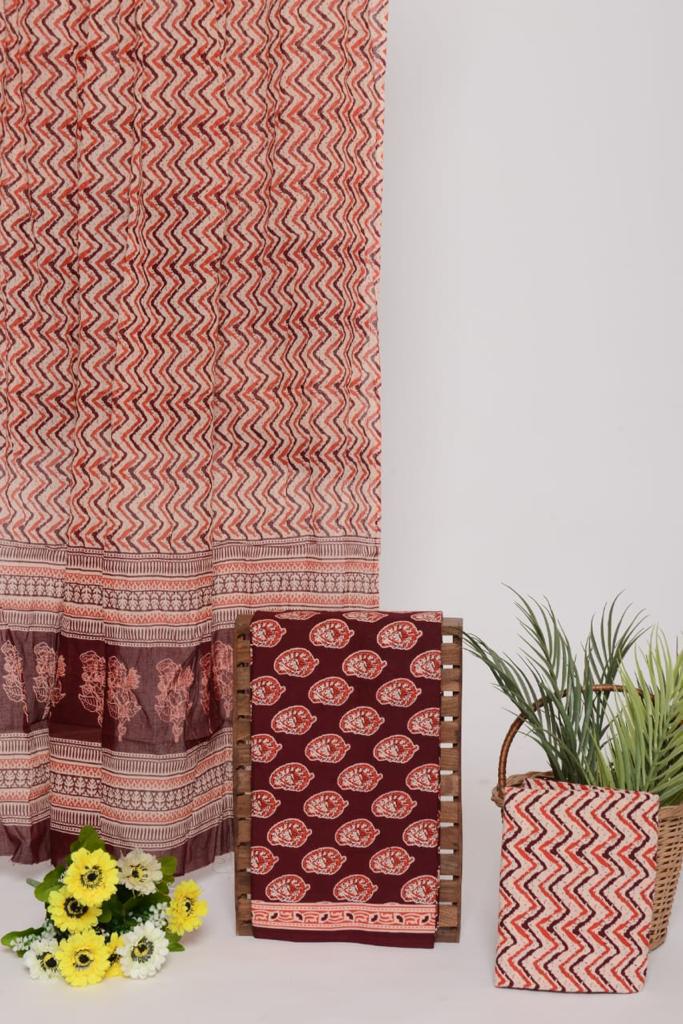 Maroon and off white mango printed mulmul cotton top