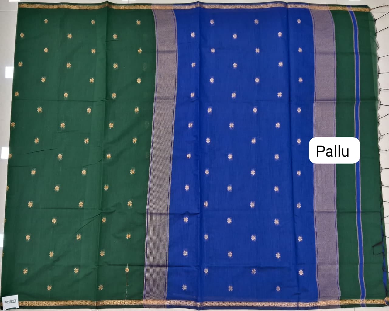 Bottle Green Semi Maheshwari Silk Saree Pallu