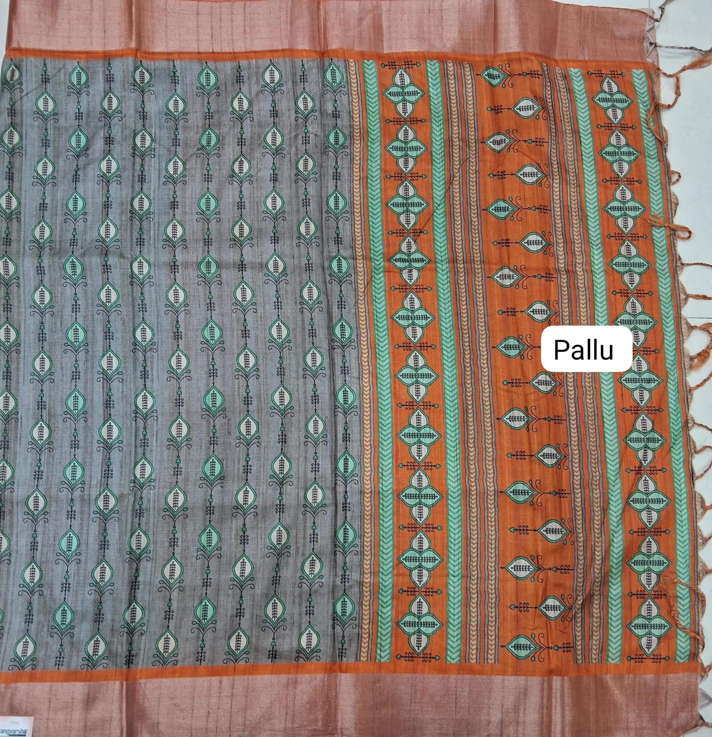 Grey Semi Tussar Saree Pallu