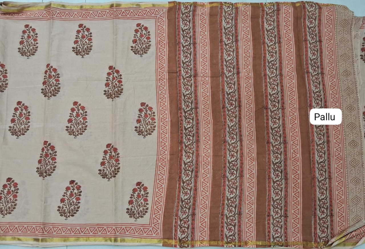 Beige Mulmul Zari Cotton Saree Pallu