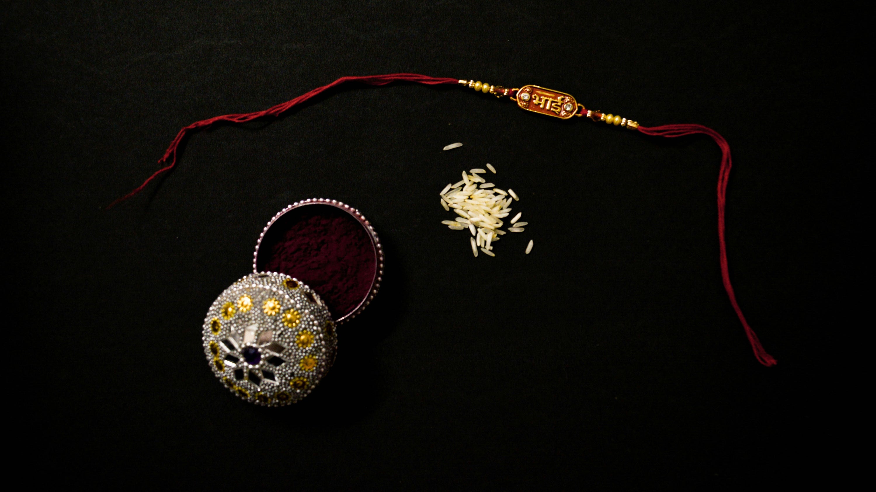 Looking for the Perfect Rakhi Gift? Surprise Your Sister with These Gorgeous Sarees She’ll Adore
