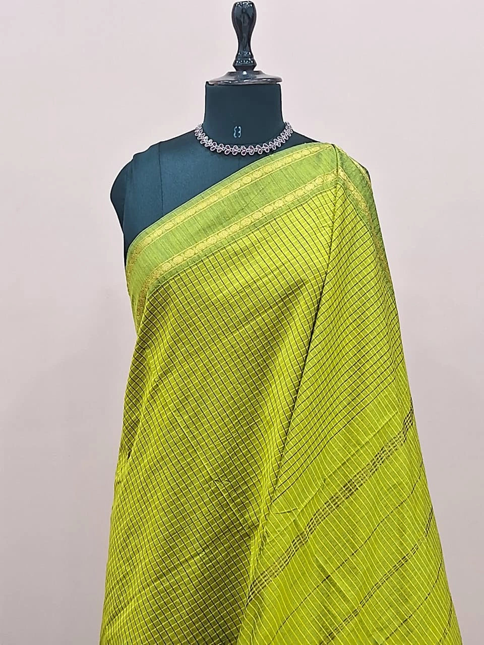 Vibrant bright green Arani cotton saree 1