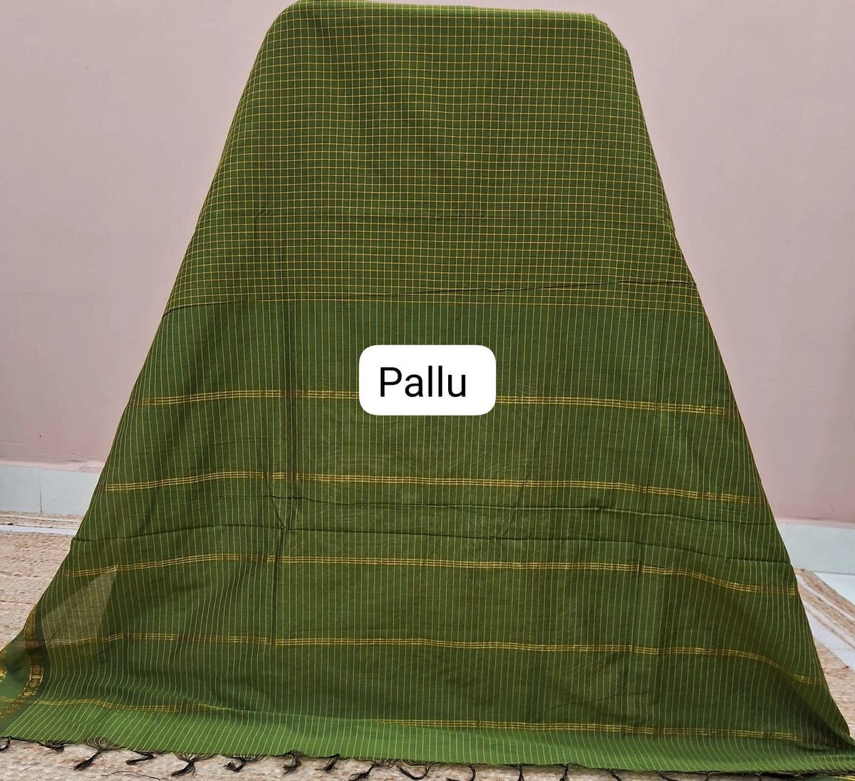Leaf Green Arani Cotton Saree Pallu