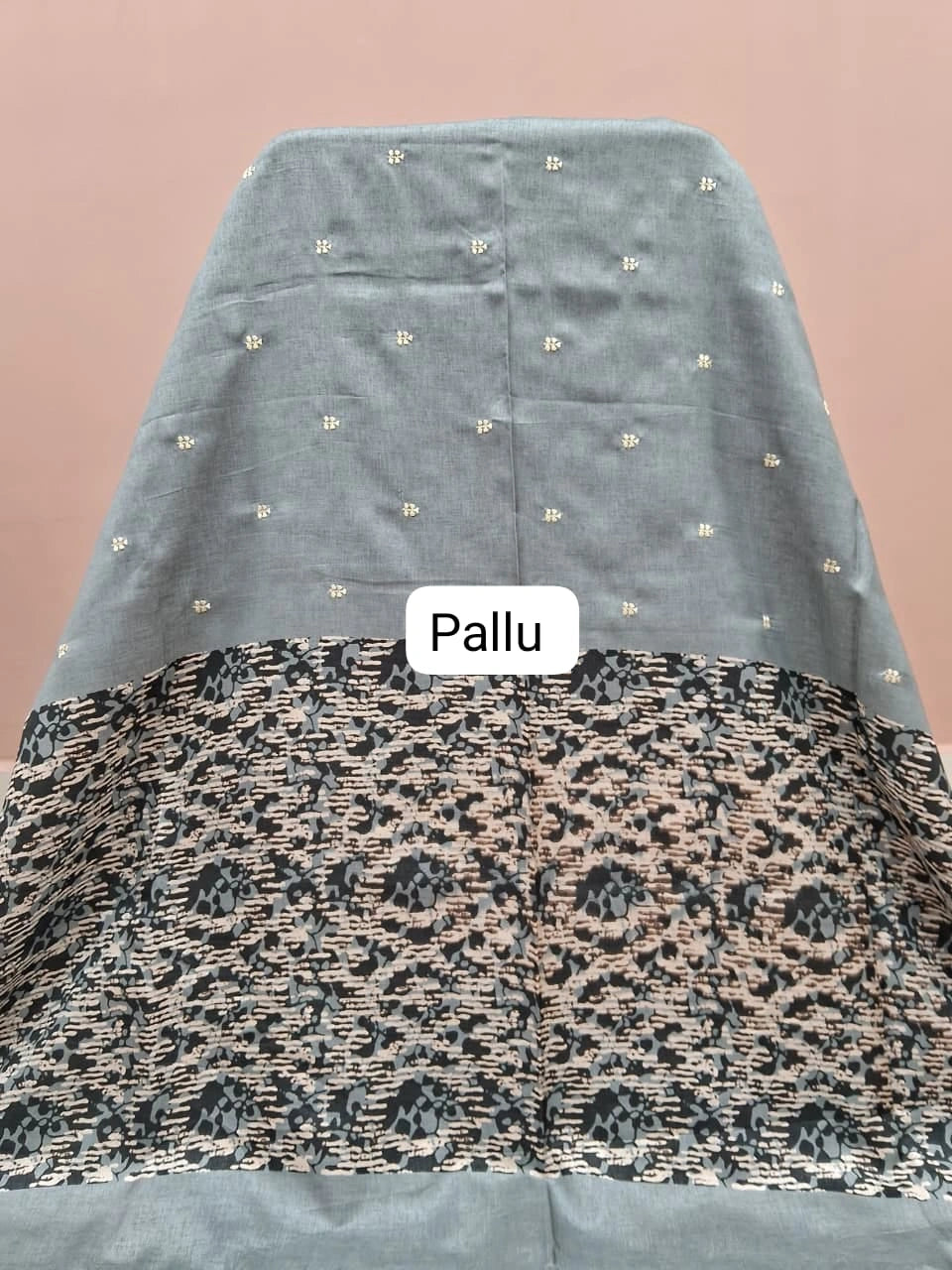Light Metal Grey Tussar Saree pallu