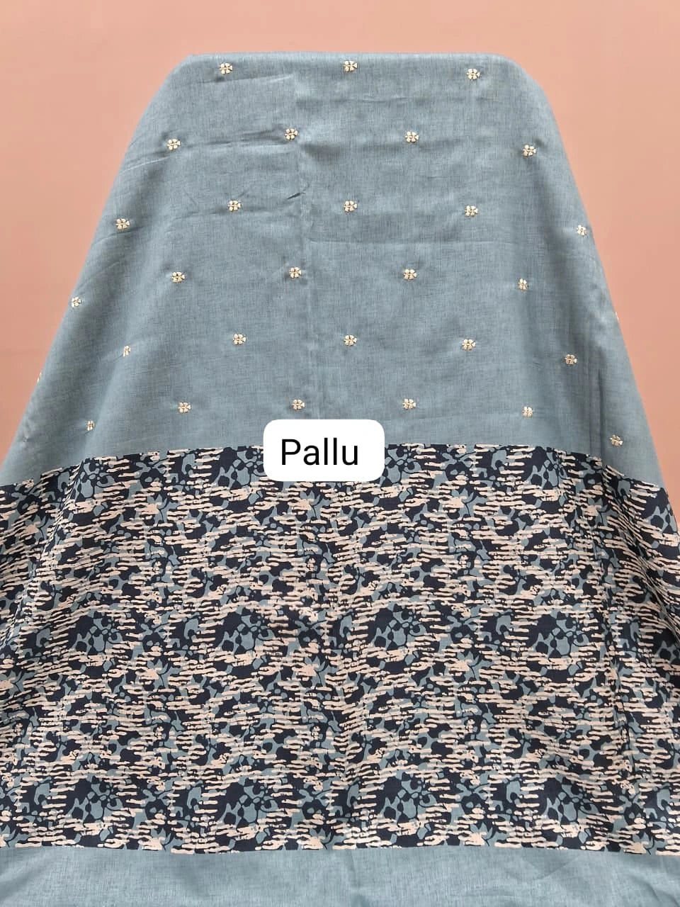 Metal Grey Tussar Saree pallu