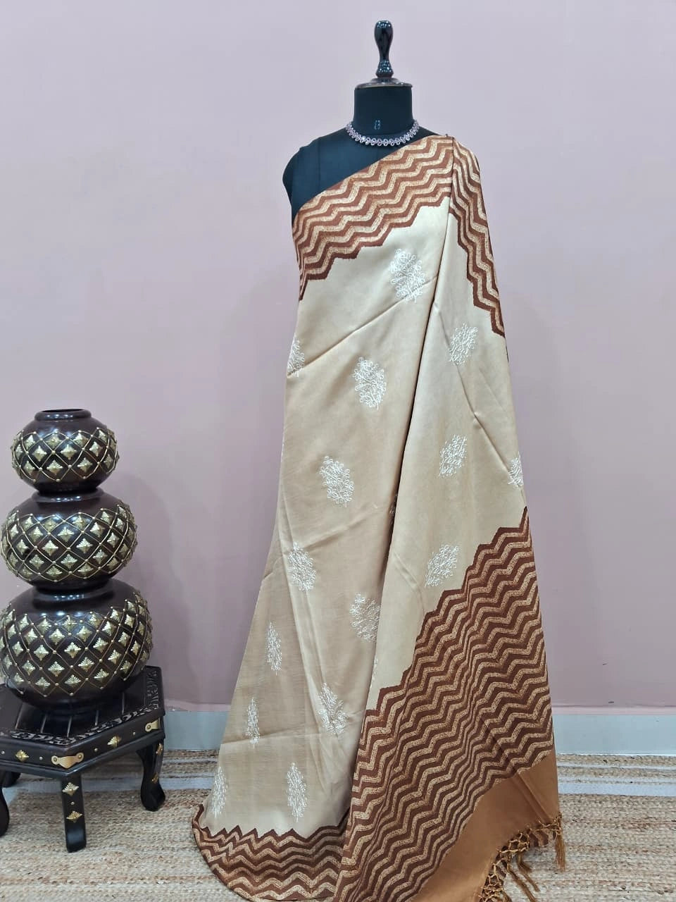 Traditional Beige Tussar Saree 