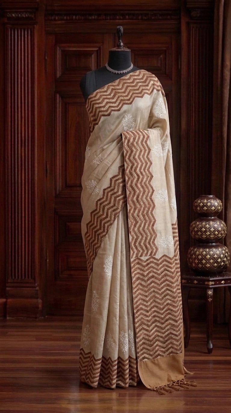Traditional Beige Tussar Saree 