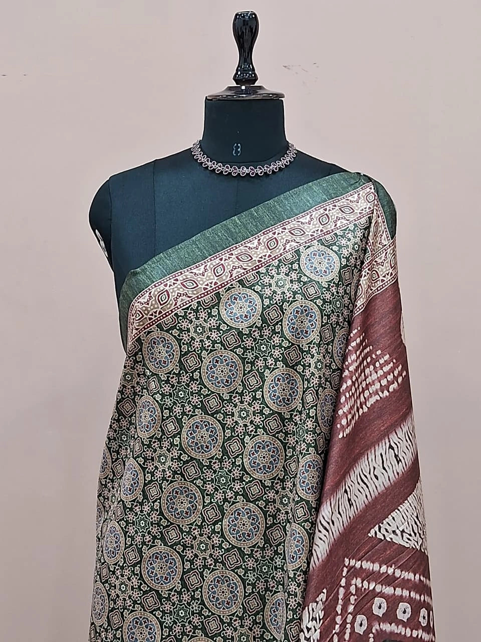 Bottle Green Tussar Crepe Silk Saree 1