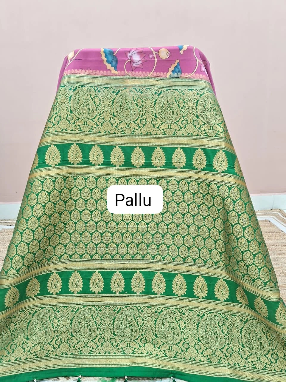 Pink Crepe Silk Saree Pallu