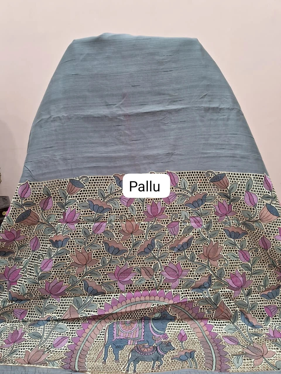 Elephant Grey Plain Tussar Saree pallu