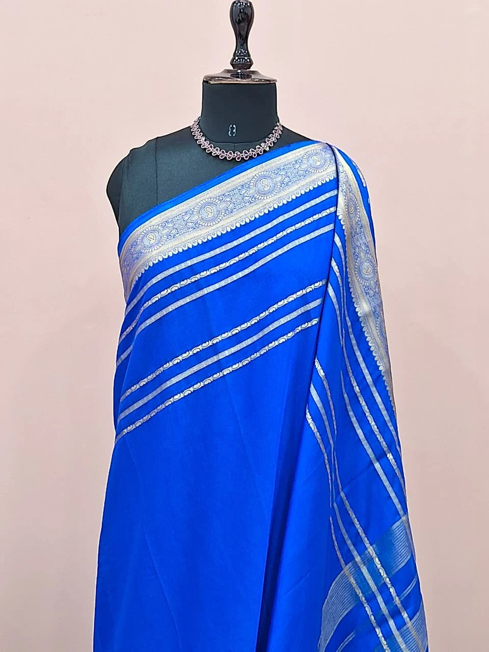Royal Blue Plain Mysore Crepe Silk Saree 1