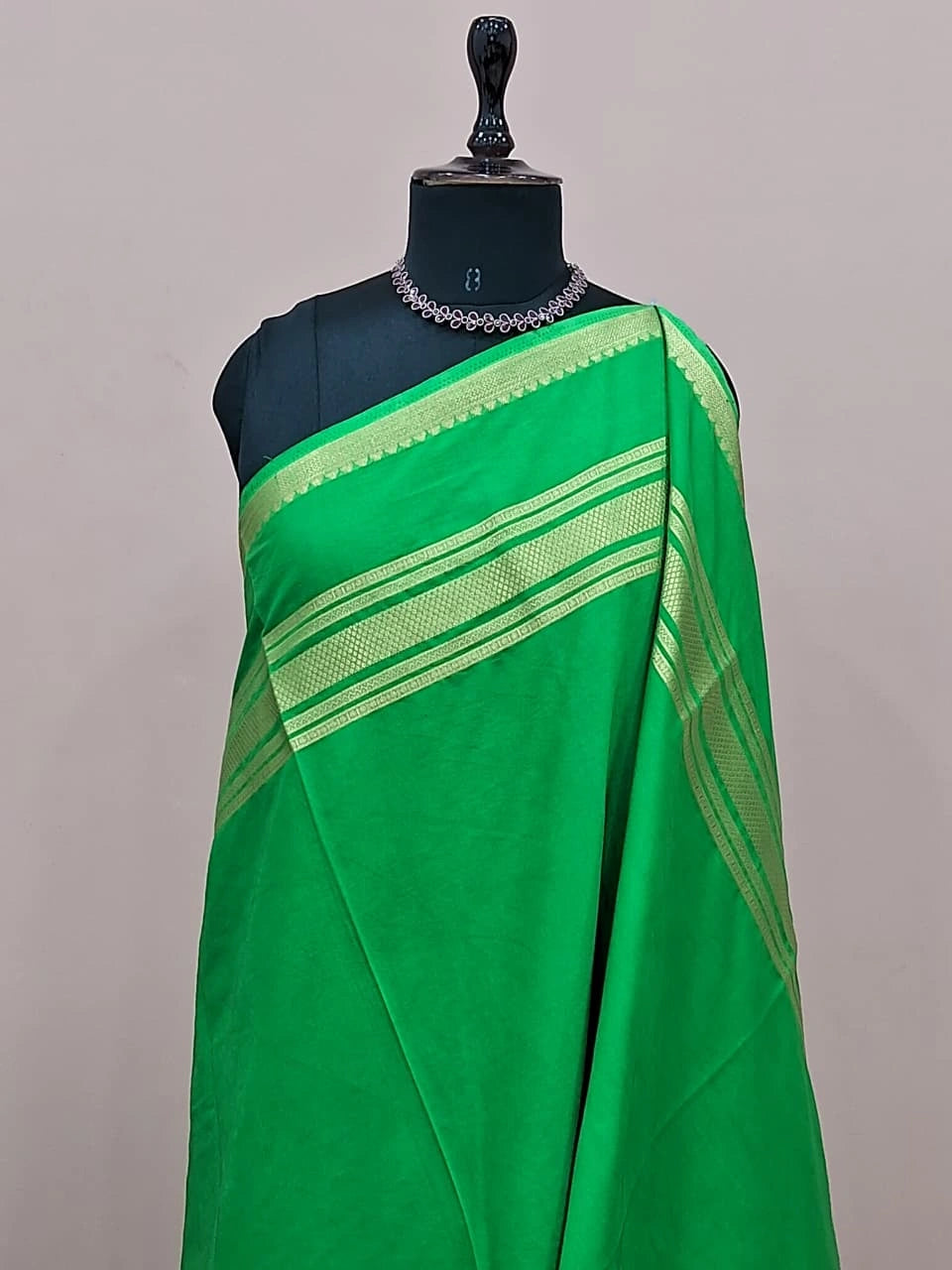 Leaf Green Plain Mysore Crepe Silk Saree 1