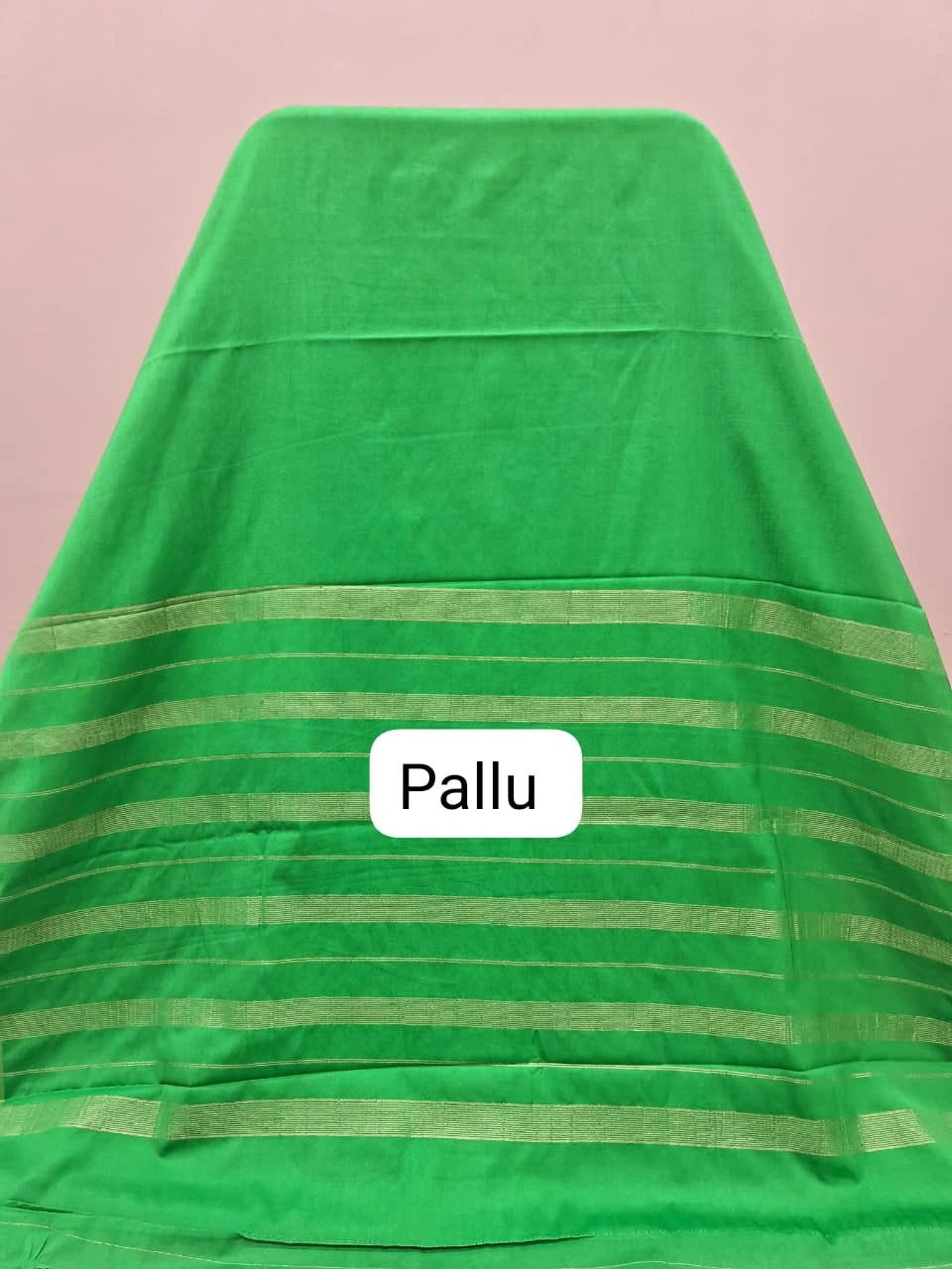 Leaf Green Plain Mysore Crepe Silk Saree pallu